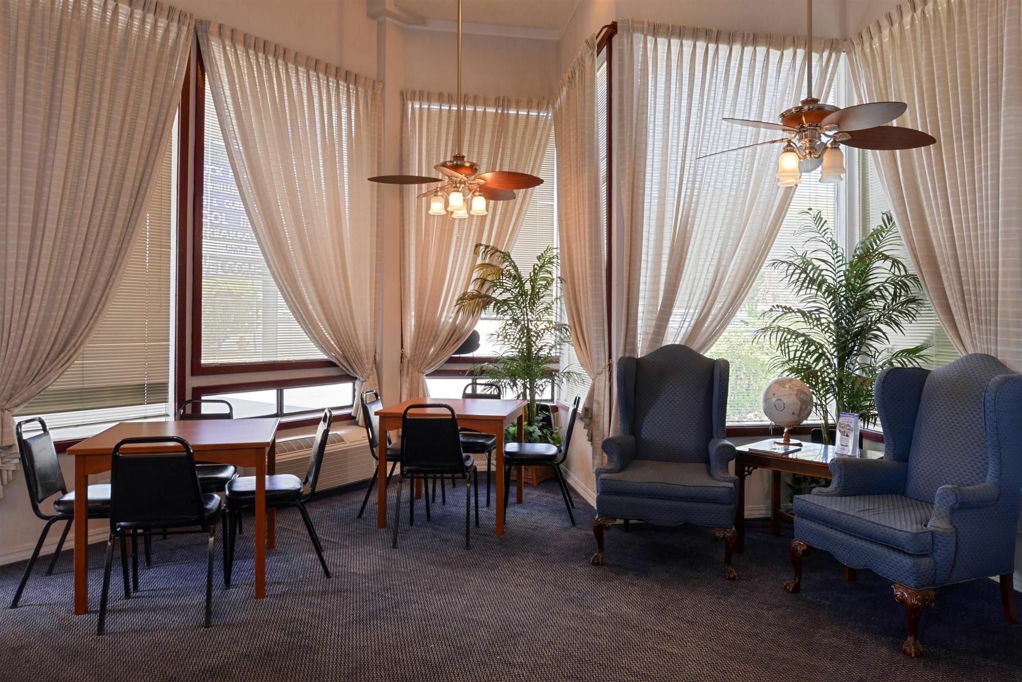 Americas Best Value Inn - Carson City Bagian luar foto